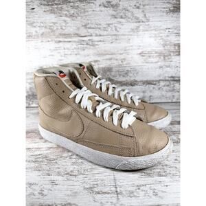 Women's Nike Blazer Mid '77 Beige Leather Sneakers Sz 7